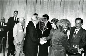 Image description is not available for 1984.251